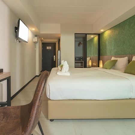 The Home Hotel Sha Bangkok Luaran gambar